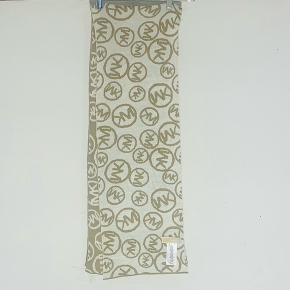 Michael Kors Beige and White Scarf - Picture 2 of 7
